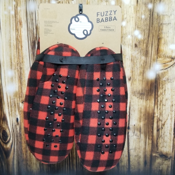 Fuzzy Babba 3 Pair Family Pack Bear Slippers Set - Baby, Mama, Papa Red Black - Picture 3 of 7